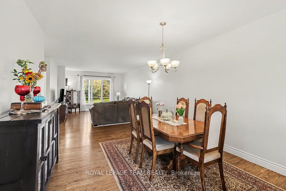 624 St Lawrence Street, North Dundas, ON K0C 2K0 8