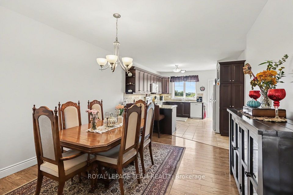 624 St Lawrence Street, North Dundas, ON K0C 2K0 7