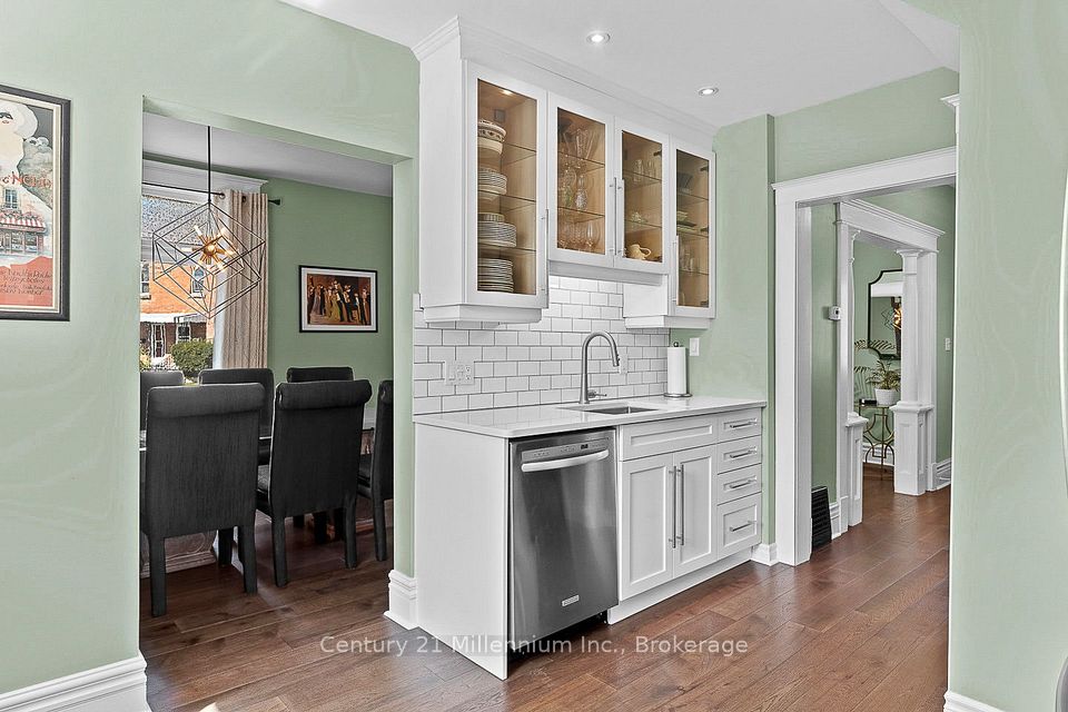 169 5th A Street E, Owen Sound, ON N4K 1E7 20
