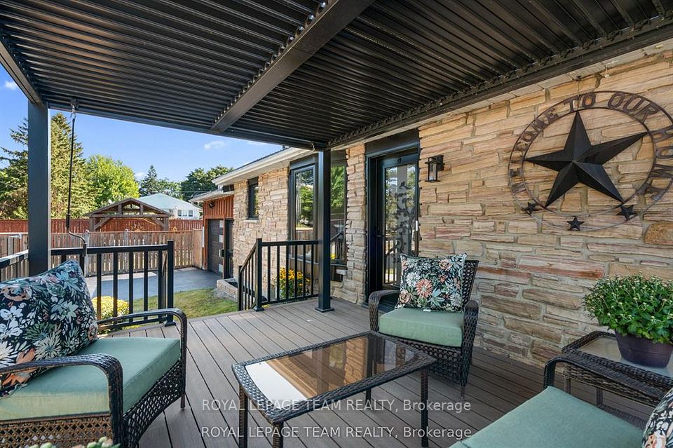 565 Dufferin Street W, North Dundas, ON K0C 2K0 2
