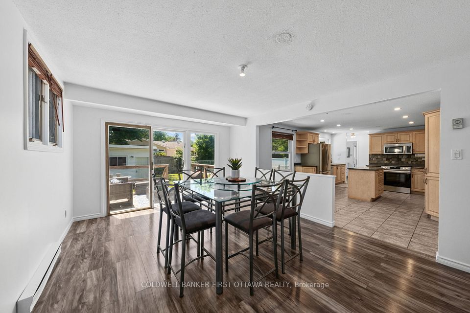 12 Bradgate Drive, South of Baseline to Knoxdale, ON K2G 0R6 15