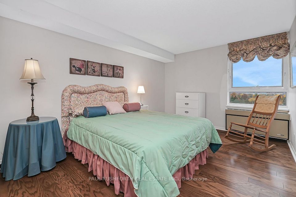 80 Sandcastle Drive 815, South of Baseline to Knoxdale, ON K2H 9E7 14
