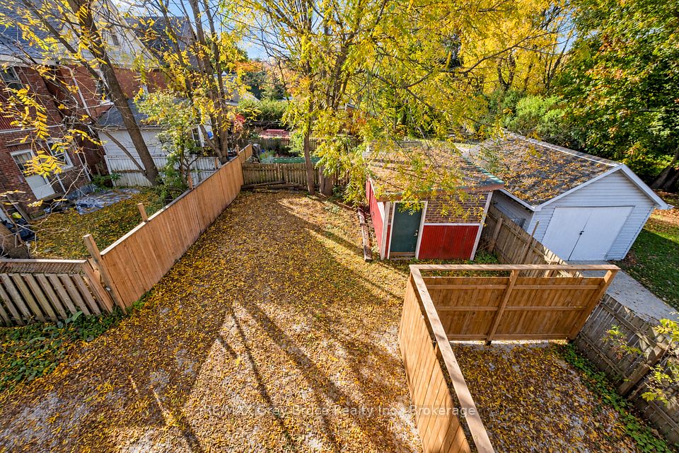 516 4th Avenue E, Owen Sound, ON N4K 2N2 24