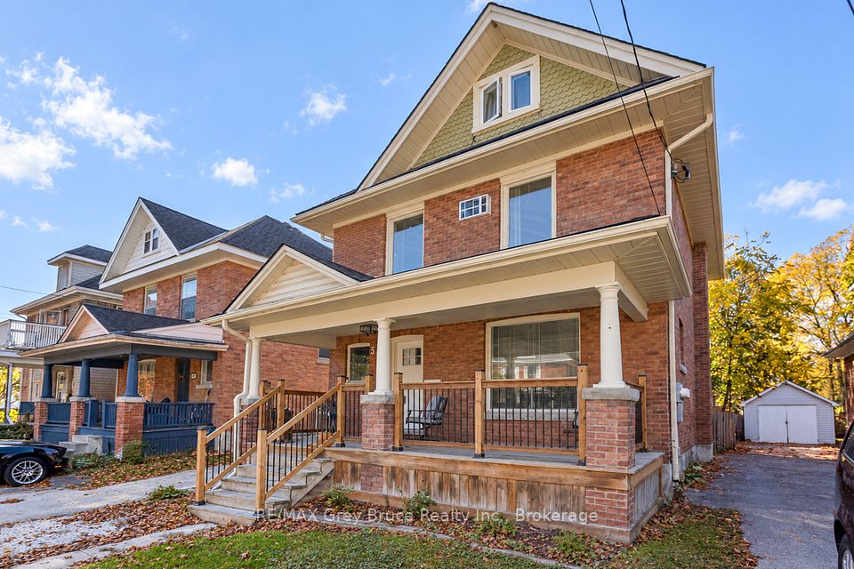 516 4th Avenue E, Owen Sound, ON N4K 2N2 2