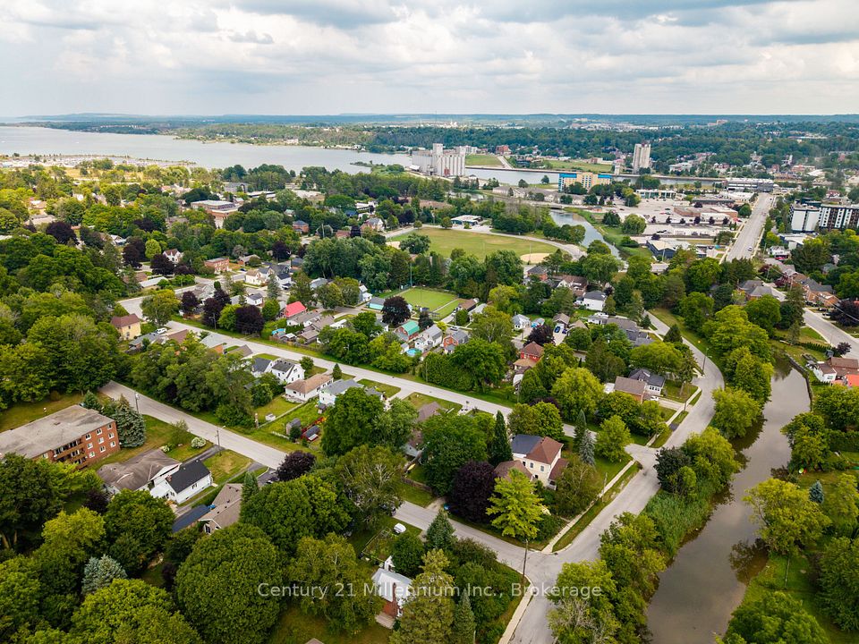 1512 5th Ave A Avenue W, Owen Sound, ON N4K 5E6 6