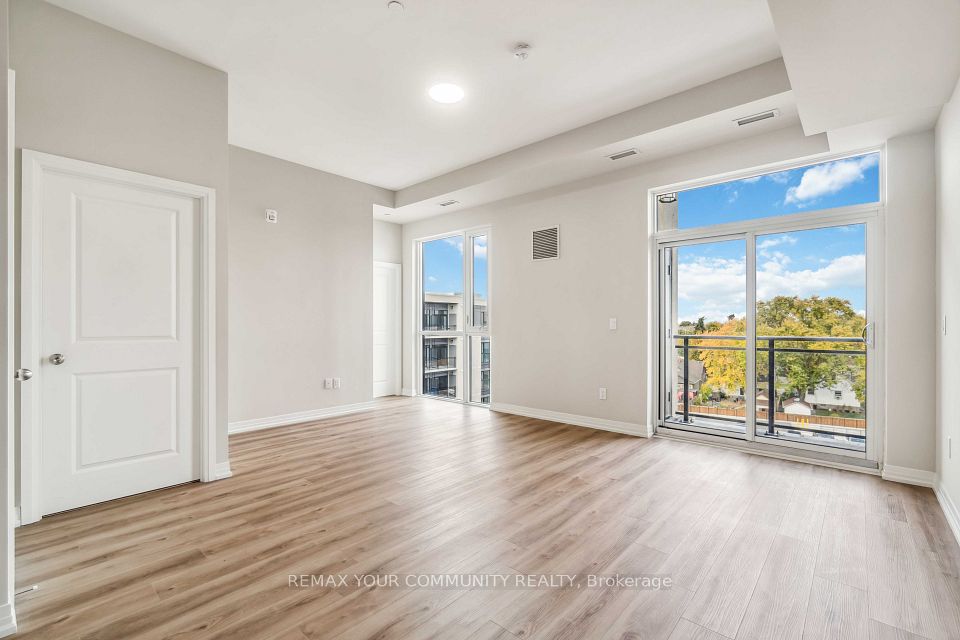 50 Herrick Avenue Upper PH04, St. Catharines, ON L2P 2T9 18