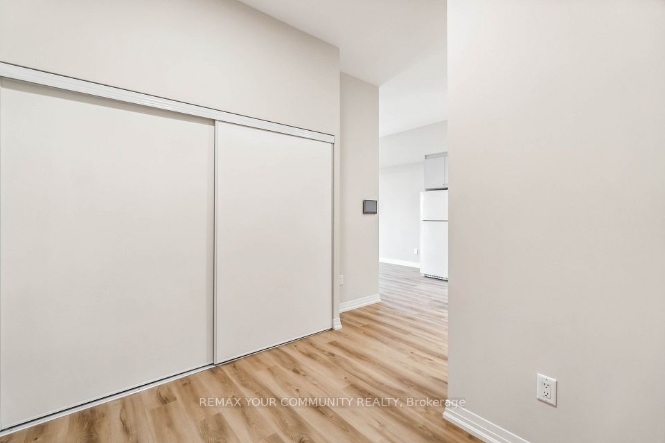 50 Herrick Avenue Upper PH04, St. Catharines, ON L2P 2T9 10