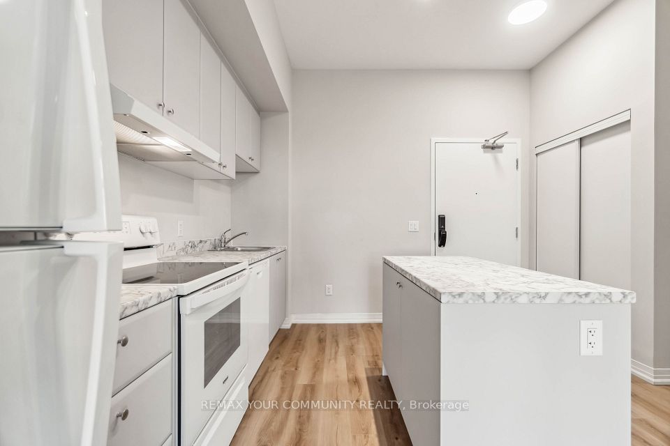50 Herrick Avenue Upper PH04, St. Catharines, ON L2P 2T9 14