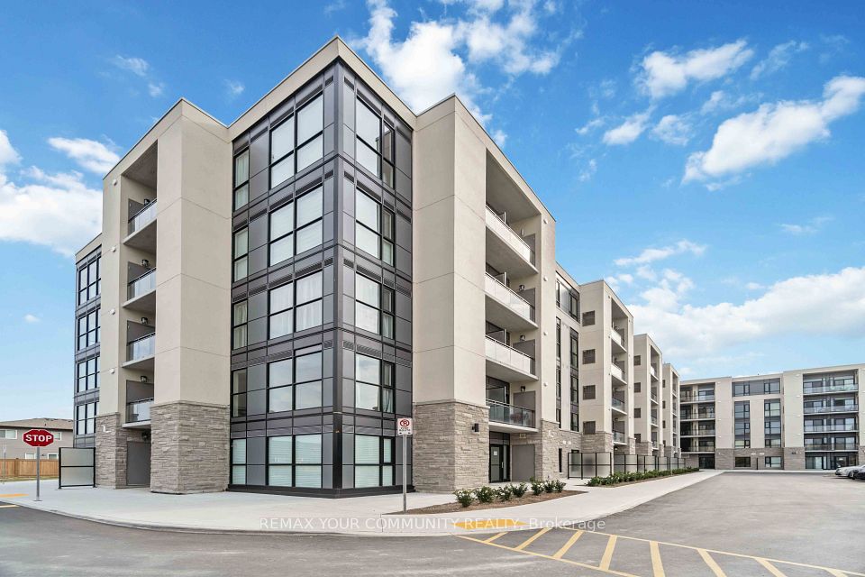Condo Apartment at 50 Herrick Avenue Upper PH04, St. Catharines, ON L2P 2T9