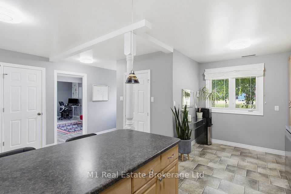 120 Wellington 7 Road, Centre Wellington, ON N0B 1S0 17