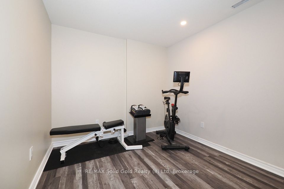 288 Albert Street 208, Waterloo, ON N2L 3T8 20