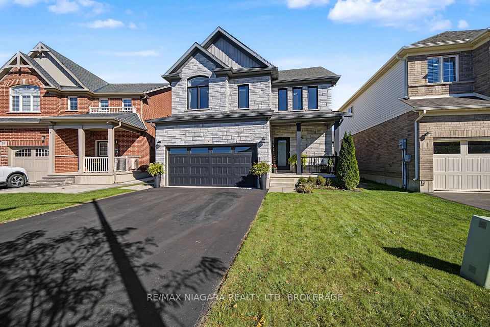 8 Elderberry Road, Thorold, ON L2V 0E7 2