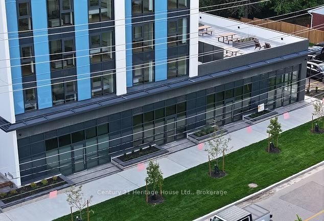 333 Albert Street C4, Waterloo, ON N2L 0L1 3