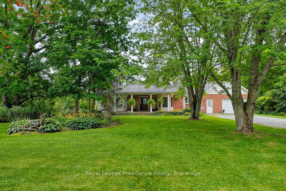 9701 County Road 2, Hamilton Township, ON K9A 4J8 3
