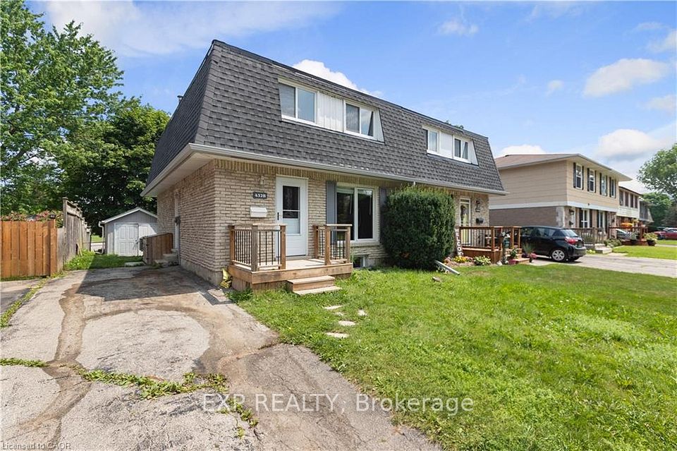 Semi-Detached at 432B Dunvegan Drive, Waterloo, ON N2K 2C7