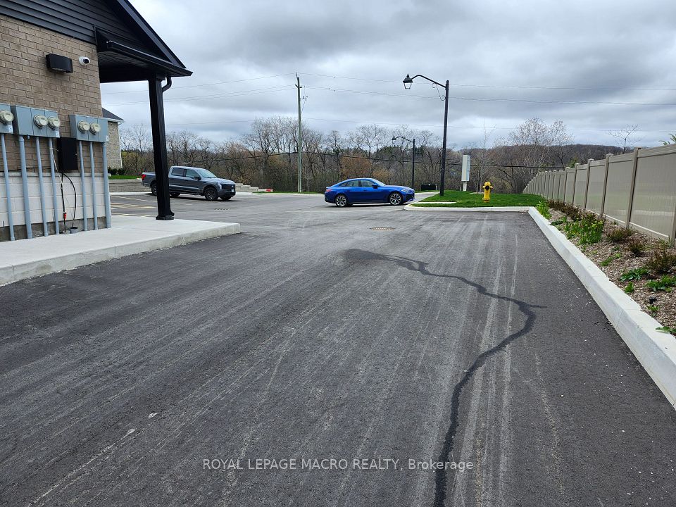 415 Water Street S 103, Cambridge, ON N1R 5S6 11
