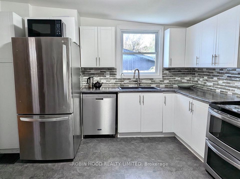 160 Oakdale Avenue, St. Catharines, ON L2P 2K9 10