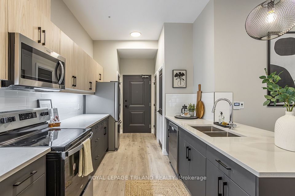 1405 Stackhouse Avenue 107, London North, ON N5X 0P2 2