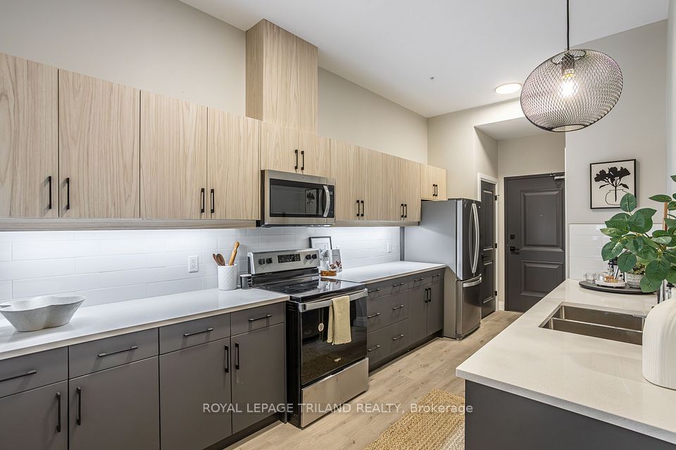 1405 Stackhouse Avenue 107, London North, ON N5X 0P2 3