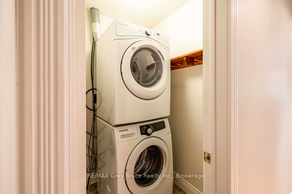 2353 5th Avenue W, Owen Sound, ON N4K 5C7 19