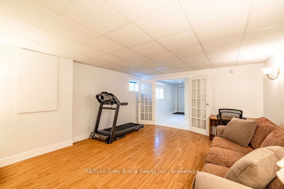 2353 5th Avenue W, Owen Sound, ON N4K 5C7 21