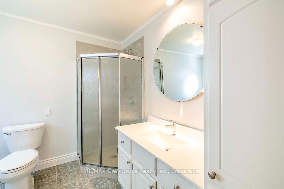 2353 5th Avenue W, Owen Sound, ON N4K 5C7 17