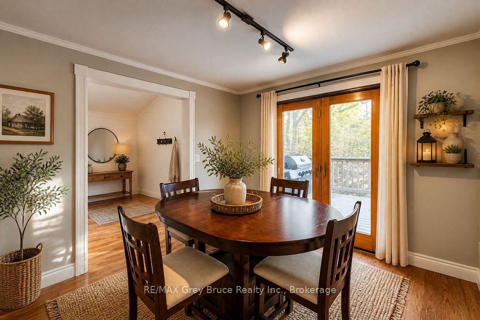 2353 5th Avenue W, Owen Sound, ON N4K 5C7 12
