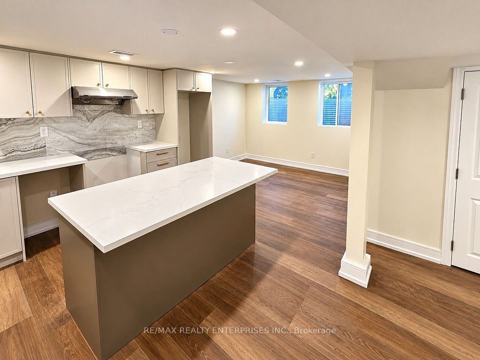 60 Royal Manor Drive Lower, St. Catharines, ON L2M 4L6 6