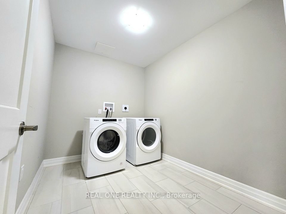 480 Callaway Road 408, London North, ON N6G 0N8 11