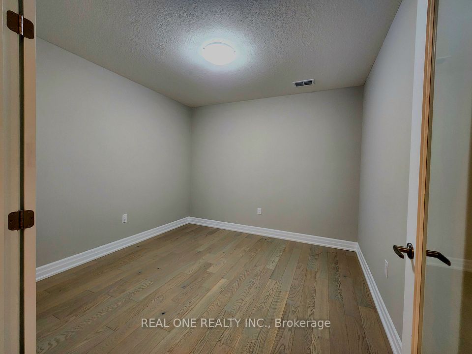 480 Callaway Road 408, London North, ON N6G 0N8 8