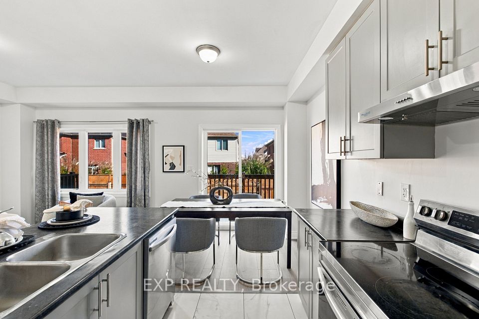 31 Sapphire Way, Thorold, ON L2V 0L4 19