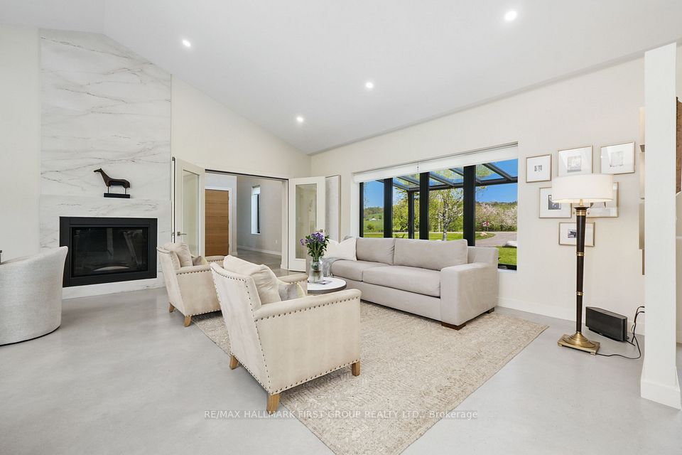 4566 Harwood Road, Hamilton Township, ON K0K 1C0 7