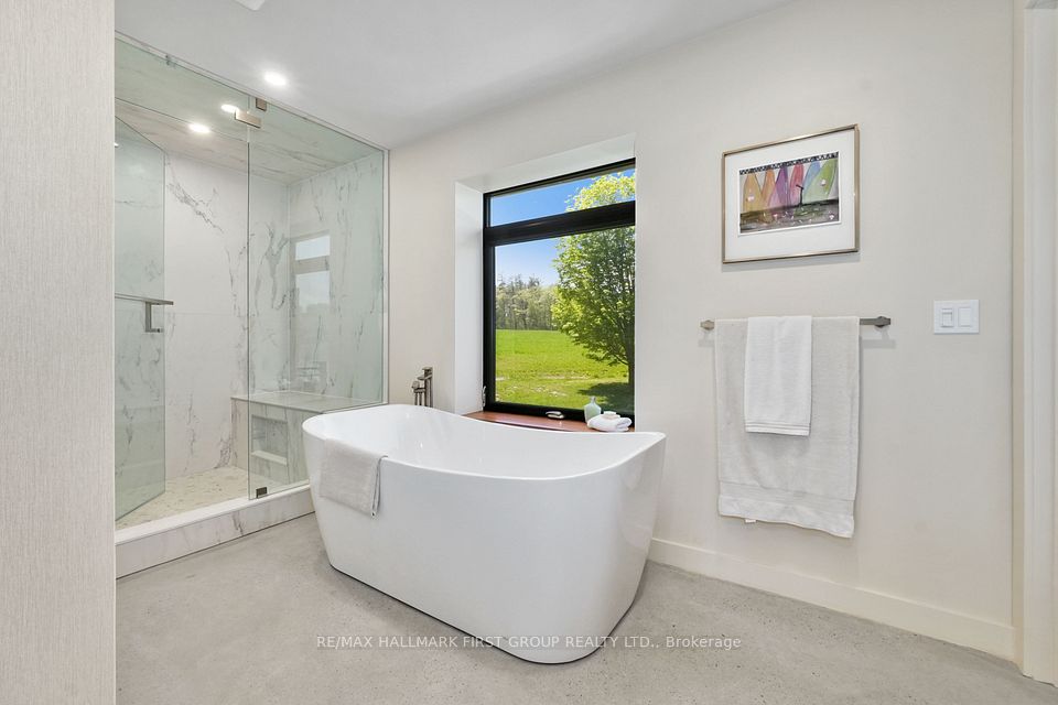 4566 Harwood Road, Hamilton Township, ON K0K 1C0 25