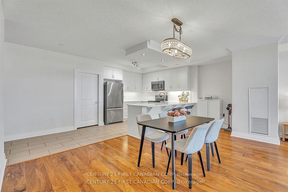 240 Villagewalk Boulevard 812, London North, ON N6G 0P6 18