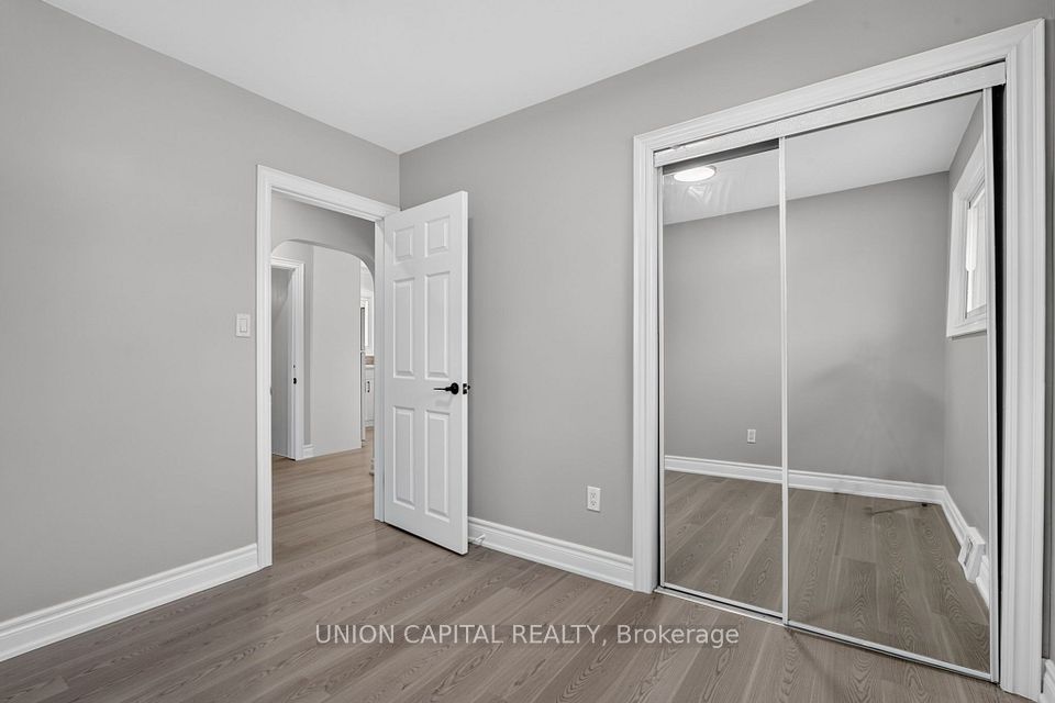 30 Collier Road N, Thorold, ON L2V 2X1 19
