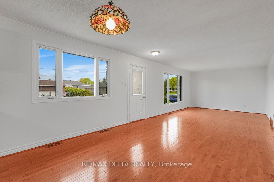 2022 Patricia Street, Clarence-Rockland, ON K4K 1C1 9
