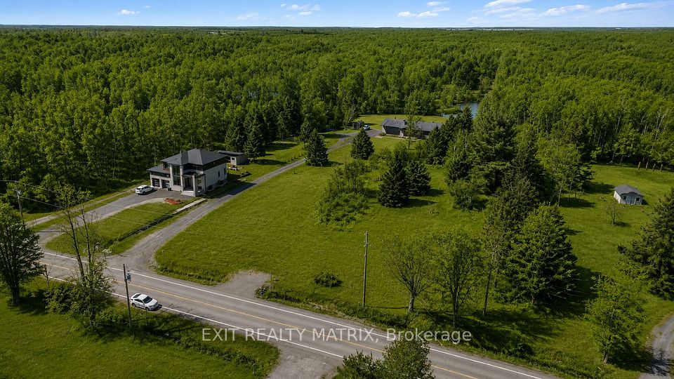 2080 Bouvier Road, Clarence-Rockland, ON K1A 1N0 12