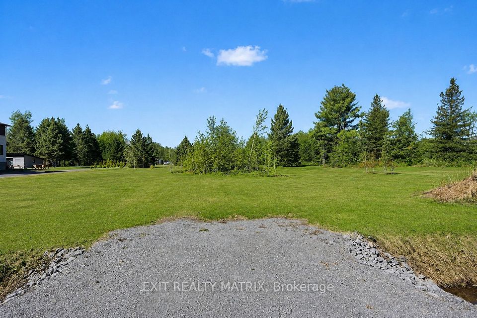 2080 Bouvier Road, Clarence-Rockland, ON K1A 1N0 4