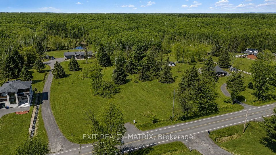 2080 Bouvier Road, Clarence-Rockland, ON K1A 1N0 11