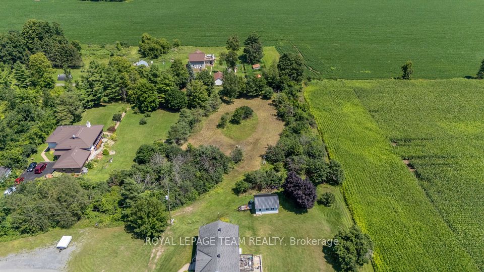 31 SILVER FOX Crescent, North Dundas, ON K0C 2K0 3
