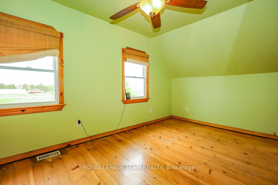 13585 County 9 Road, North Dundas, ON K0C 1H0 15
