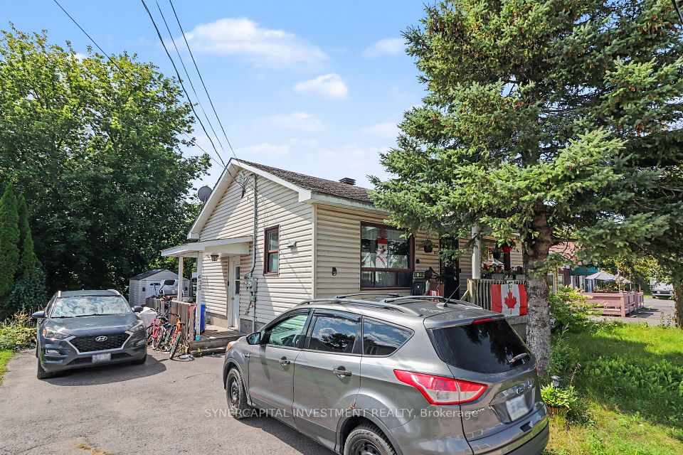 623-655 Laurier St Street, Clarence-Rockland, ON K4K 1E7 14
