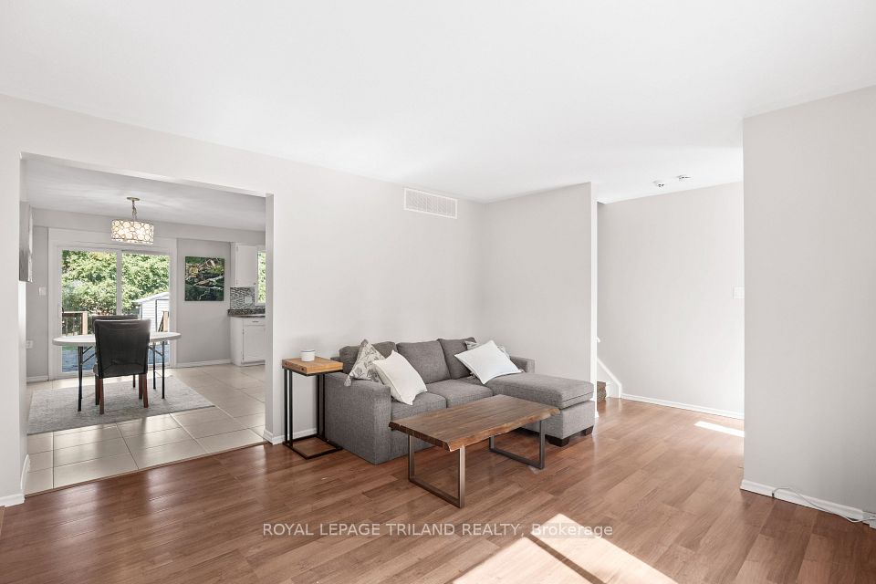1769 Aldersbrook Road, London North, ON N6G 3E2 3