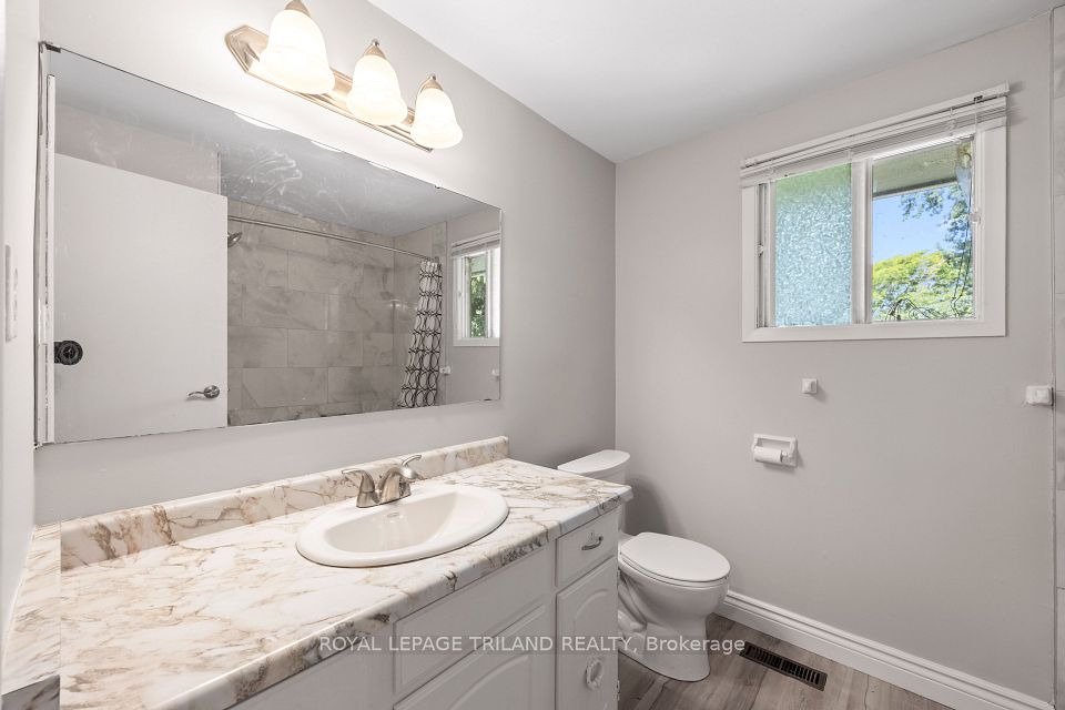 1769 Aldersbrook Road, London North, ON N6G 3E2 15
