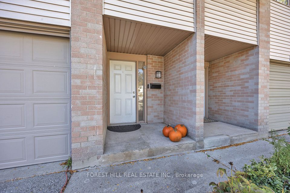 1238 LIMBERLOST Road 40, London North, ON N6G 3A5 5