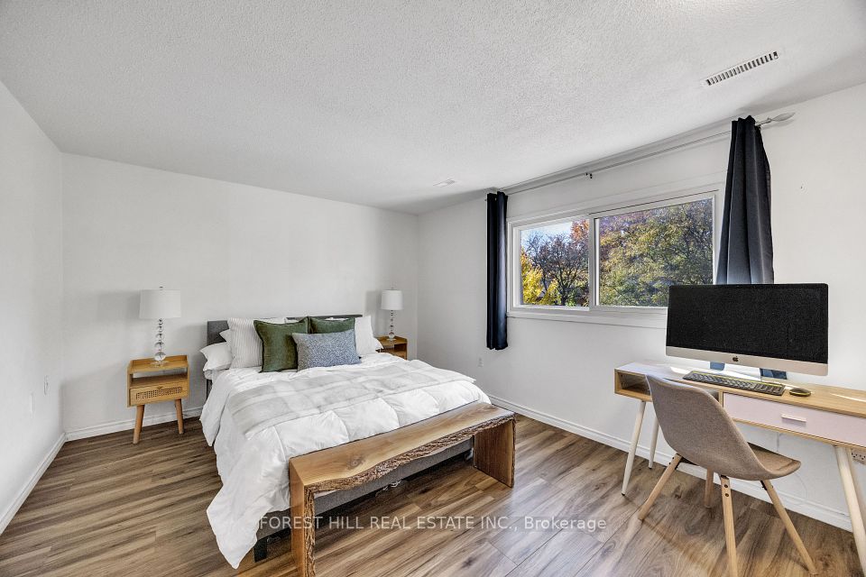 1238 LIMBERLOST Road 40, London North, ON N6G 3A5 24
