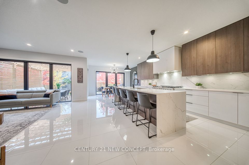 1757 Applerock Avenue, London North, ON N6G 0X7 8