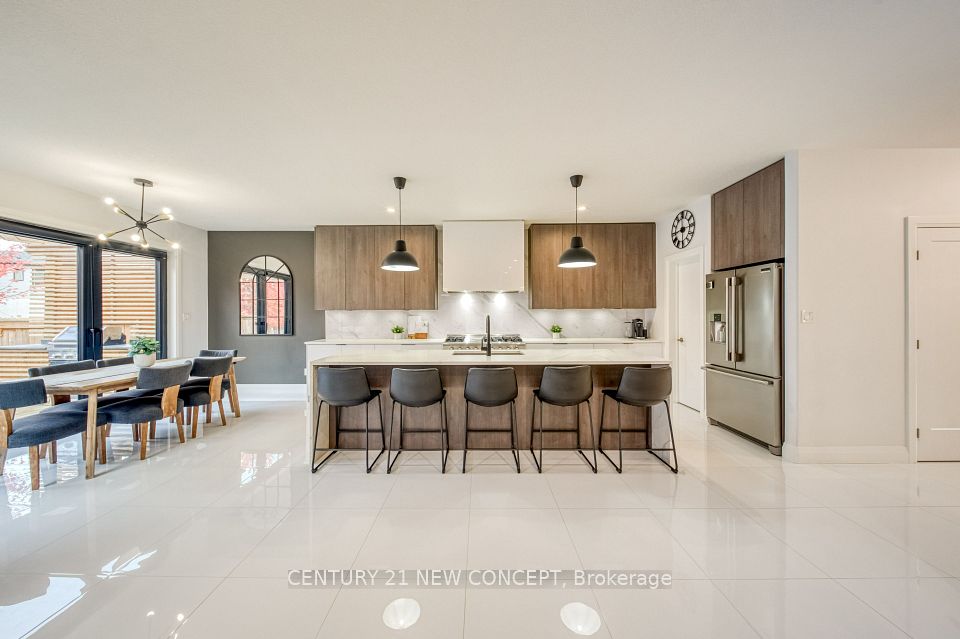 1757 Applerock Avenue, London North, ON N6G 0X7 9