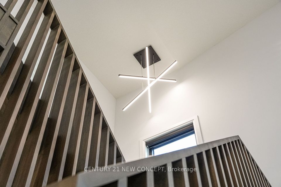 1757 Applerock Avenue, London North, ON N6G 0X7 6