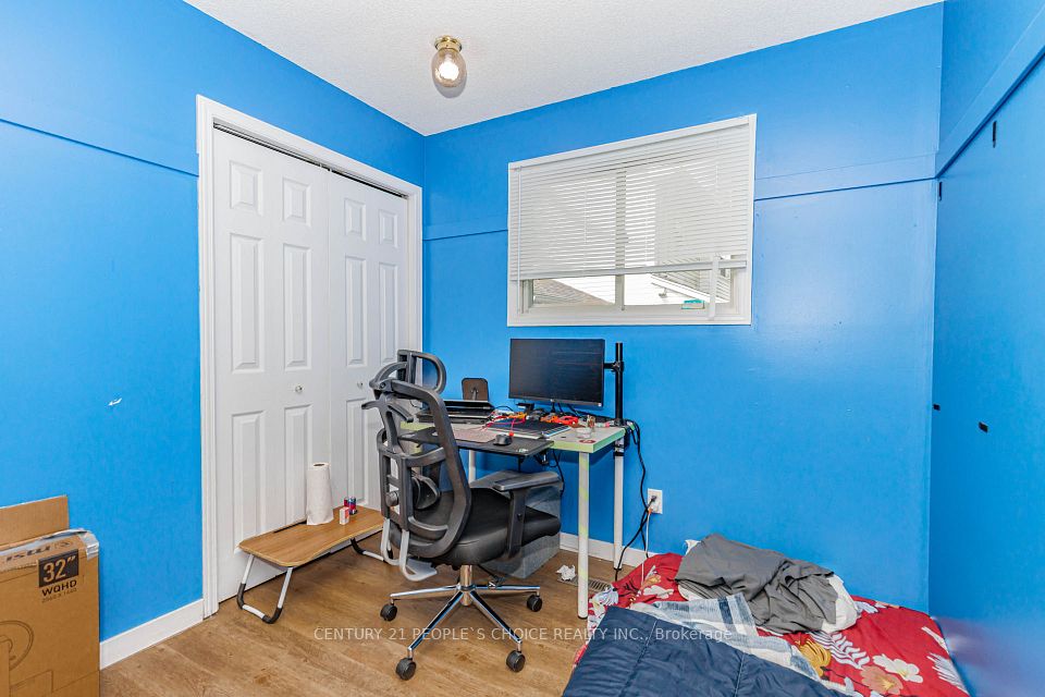 29 Julia Court, London East, ON N5V 4X1 23